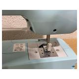 Brother LX3817A 17-Stitch Portable Full-Size Mechanical Sewing Machine Brother LX3817A 17-Stitch Portable Full-Size Mechanical Sewing Machine