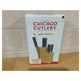 7PCS Chicago Cutlery Halsted Steak Knives & Wooden Block Set 7PCS Chicago Cutlery Halsted Steak Knives & Wooden Block Set