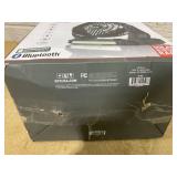 Qfx R-43 Solar Rechargeable Bluetooth Radio Qfx R-43 Solar Rechargeable Bluetooth Radio