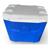 Set of 3 Folding Camp Chairs and Igloo Cooler