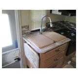 2017 Ford E-450 Freedom Elite RV 22FE– 11,687 Miles – LOW MILES