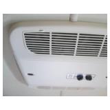 2017 Ford E-450 Freedom Elite RV 22FE– 11,687 Miles – LOW MILES