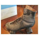 Vintage Leather Roller Skates – Size 11