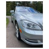 Beautiful 2013 Mercedes-Benz S550 4-Matic Silver Luxury Sedan - 64,635 Miles
