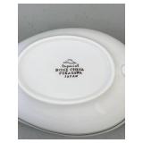 Fukagawa Bone China Dinner Set - 8 Place Settings w/ Storage Cases