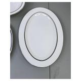 Fukagawa Bone China Dinner Set - 8 Place Settings w/ Storage Cases