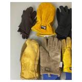 Assorted Gloves and Mittens with Everlast Boxing Gloves