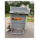 Ridgid R4513 10-Inch Table Saw with Gravity Folding Wheel Stand