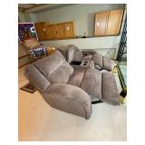 Southern Motion Reclining Loveseat with Center Console, Gray Microfiber