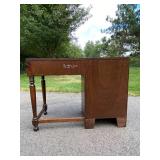 Vintage Ethan Allen Desk, 40in Wide