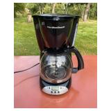 Cuisinart Toaster, Hamilton Beach Coffee Maker, CD Clock Radio, Shelf Organizer