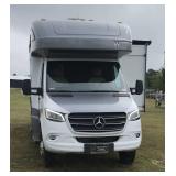 2022 Winnebago Motor Home