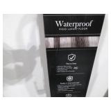 *Open box* Waterproof rigid luxury ...