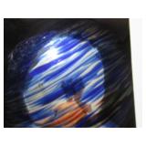 New in box 10" glass Gazing ball pl...