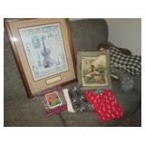 Artwork, pillows and household...