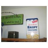 Lot of vintage and decorative items