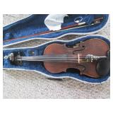 Vintage Fiddle in hardside case wit...