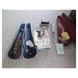 Vintage Fiddle in hardside case wit...