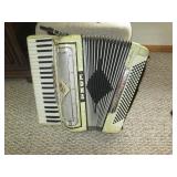 Vintage 120 Bass Accordion with loc...