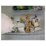 Vintage mouse, toys, Nick nacks and...