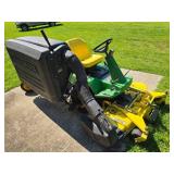 John Deere F725 Mower John Deere F725 Mower