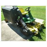 John Deere F725 Mower John Deere F725 Mower