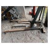 Continental Shophoist 4000 with 3 Ton Long Ram Jack Continental Shophoist 4000 with 3 Ton Long Ram Jack