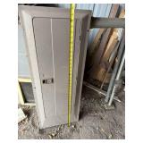 Culter-Hammer 200 Amp Breaker Box Culter-Hammer 200 Amp Breaker Box