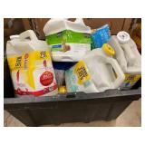 Bulk Lot of Tidy Cats and Fresh Step Cat Litter Containers at least 80lbs tote included with lid