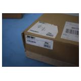 New in Box!  Middle Atlantic VDM-600-T Vision-Series Professional Display / Monitor / Television Tilting Wall Mount New in Box!  Middle Atlantic VDM-600-T Vision-Series Professional Display / Monitor / Television Tilting Wall Mount