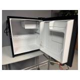 Igloo Mini Fridge 1.7 Cubit Feet. Perfect for College Dorm, Man Cave, She Shed and more.