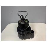 Pro Flo .3HP Submersible Cast Iron Sump Pump. 120 Volt AC. 60 HZ. 4.1 AMPS