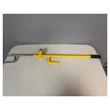 "The Club" Econo Truck Club Steering Wheel Locking Bar with Key (Prevent auto theft)