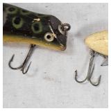 Shakespeare Wooden Genuine Swimming Mouse in Frog Pattern and Clarks Water Scout 300 Shakespeare Wooden Genuine Swimming Mouse in Frog Pattern and Clarks Water Scout 300