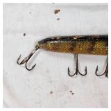 Creek Chub Pikie Minnow 700 and Martins Lizzard Custom Cedar Lure Creek Chub Pikie Minnow 700 and Martins Lizzard Custom Cedar Lure