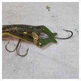 Vintage Heddon Wood Luny Frog, 1950