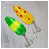 Lou Eppinger Husky Devle Series 300-5 of Diamonds and Lime Green. 1970