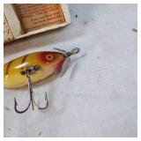 Beautiful Like New Heddon Perch S.O.S Minnow with original box Beautiful Like New Heddon Perch S.O.S Minnow with original box