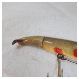 Vintage CC Roberts Musky  Mad Puppy Minnow Vintage CC Roberts Musky  Mad Puppy Minnow