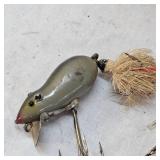 Paw Paw Mouse with Dual Hooks Paw Paw Mouse with Dual Hooks