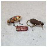 Paw Paw Flocked Mouse & Heddon Crab Wiggler  & Clarks Water Scout Paw Paw Flocked Mouse & Heddon Crab Wiggler  & Clarks Water Scout