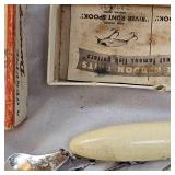 Original Heddon Flap Tail Red Head in Original Box with Manual Original Heddon Flap Tail Red Head in Original Box with Manual