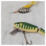 Like New L & S Bass Master Lure in Green/Cream and Rooster Tail Like New L & S Bass Master Lure in Green/Cream and Rooster Tail