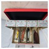 2006 Winchester Custom Lure Set, Limited Edition, including White Scale 9010,Brown Crackleback, Black/Silver Flash 9300, Fluted Troller 2oz 2006 Winchester Custom Lure Set, Limited Edition, including White Scale 9010,Brown Crackleback, Black/Silver Flash 9300, Fluted Troller 2oz