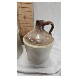 Pair of 2 Tone Stoneware Jug, No noticable Cracks/Chips Pair of 2 Tone Stoneware Jug, No noticable Cracks/Chips