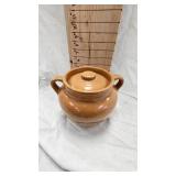 Bean Pot, USA, no visible Cracks/Chips Noticed Bean Pot, USA, no visible Cracks/Chips Noticed