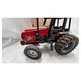 1/16 Case International 3294 Tractor 1/16 Case International 3294 Tractor