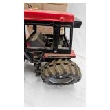 1/16 Case International 3294 Tractor 1/16 Case International 3294 Tractor