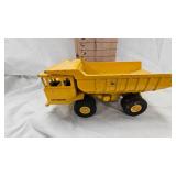 Ertl International Harvester Pay Hauler Ertl International Harvester Pay Hauler