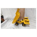Ertl International Harvester Pay Hauler Ertl International Harvester Pay Hauler